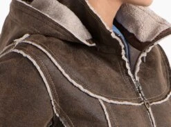 Dani Sherpa™ Jacket 11 Dani Sherpa™ Jacket -Sports Clothing Shop 2068 danisherpajacke oak detail 4 pdp photo