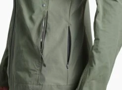 The Outsider® -Sports Clothing Shop 2202 ws renegade hybrid jacket sage detail 2 pdp photo