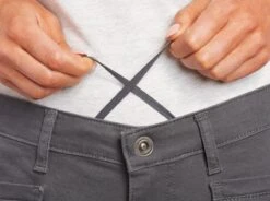 Kontour™ Short 4" -Sports Clothing Shop 6376 kontour short 4in pavement detail 2 pdp photo