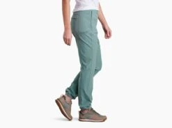 Freeflex™ Dash -Sports Clothing Shop 6415 freeflex dash eucalyptus side pdp photo