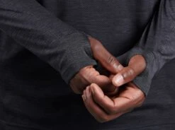 KÜHL Engineered™ Hoody -Sports Clothing Shop 7423 kuhl engineered hoody black detail 5 pdp photo