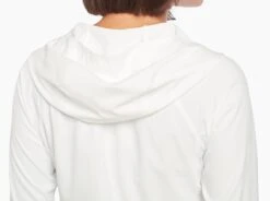 Bandita™ 1/2 Zip Pullover -Sports Clothing Shop 8453 bandita halfzip pullover white detail 6 pdp photo